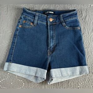 Fashion Nova Juniors Blue Jean Shorts Size 3